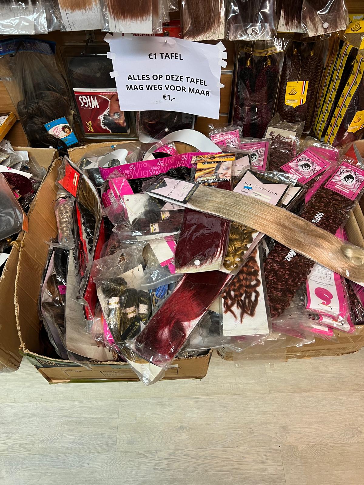 Euro 1 hair table